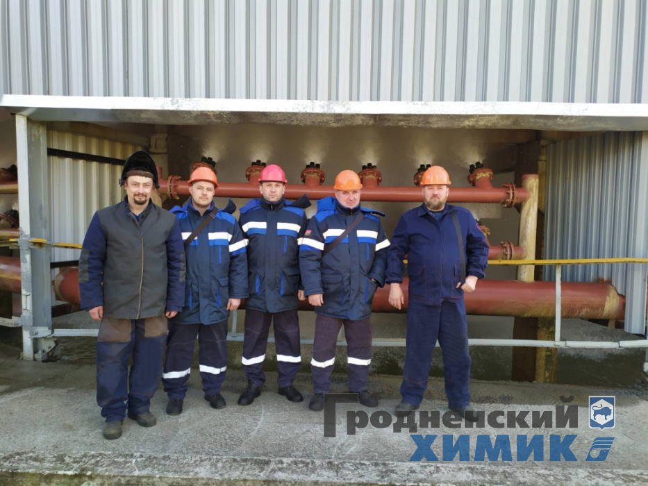 ЦВС_бригада под руководством мастера участка Юрия Вашкевича.jpg